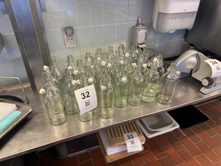 28 stk. flasker til vand