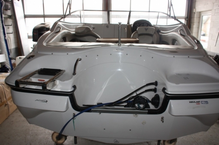 Power boat, Campion 565 Allante. Double seat. Steering console. Table. Hood. Trolley