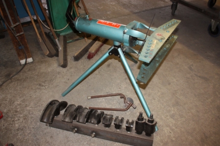 Hand hydraulic pipe bending machine, type F-16-3/8- "2". Bending tools