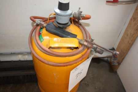 Gas cylinder, 11 kg, with gas hose with gas soldering