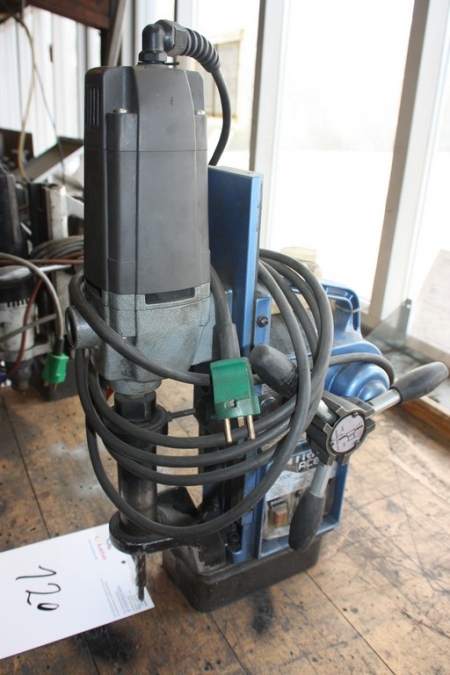 Magnetborestander, Atra ACE, model WA-3500 + boremaskine. Oliekøling af spindel