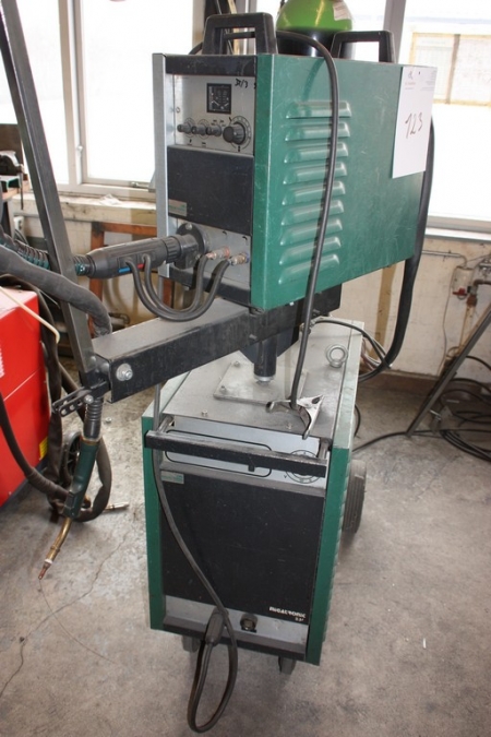 Migatronic 330 + wire feed unit + welding cable welding + handle + jib arm. Bottle not included