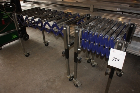 2 x flex roller conveyors on wheels. Intra SE. Article no 39000th Length approx. 1300 mm. Roll width approx. 500 mm. Adjustable height