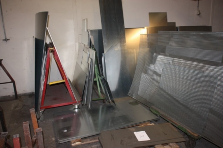 Large lot sheet metal cutoffs, mainly zinc, including 4 panel trailers + panel racks