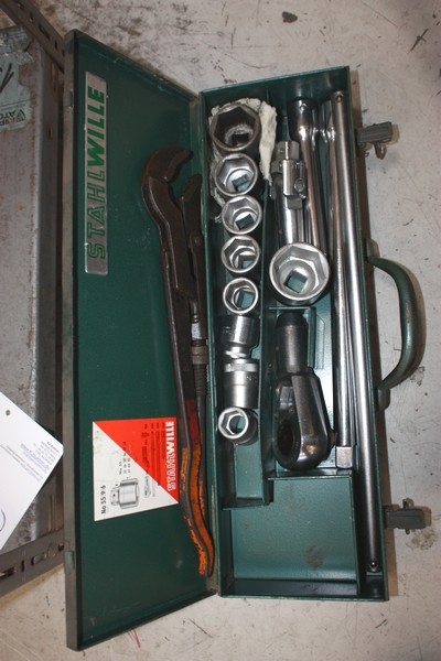 Pipe wrench + socket, Stahwille no 55/9/6. 22 to 55 mm