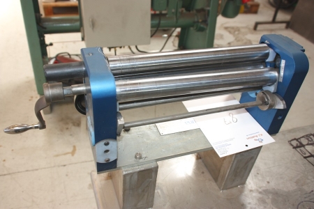 Manual rolling mill, Luna, type 4126 3/10. Capacity: 360x1, 0 mm
