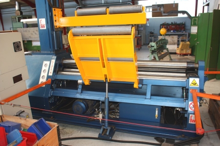 CNC rolling mill, Faccin 4HCD type 2014. Max. Capacity: 2500 daN. SN: 05072840-2829. Year 2005. 4 rollers. Control: FW Faccin