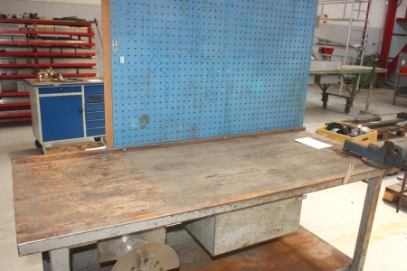 Work bench, 2000x780 mm + vice + drawer + tool panel