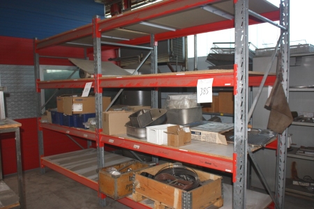 2 span pallet rack, 3 gables, height approx. 2500 mm + 16 strings, length approx. 1850 mm. Wooden Shelves