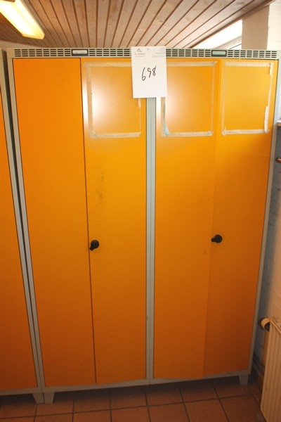 2-compartment locker