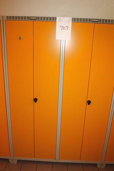 2-compartment locker