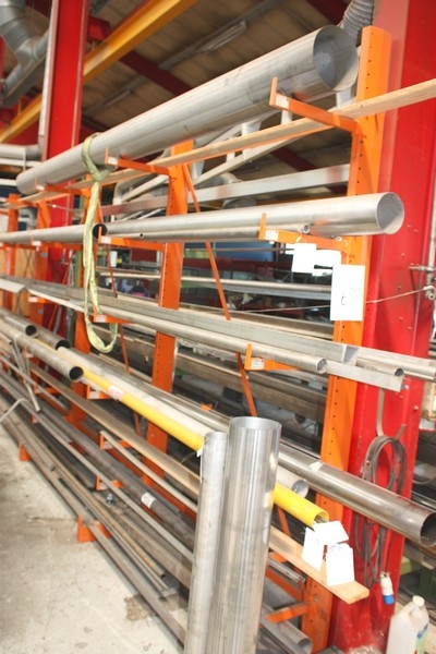 Orange cantilever racking, OWO, 5 branches + content: stainless tube + iron + flat steel, etc.