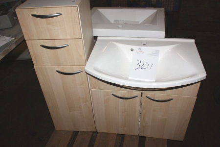 Wash basin with cupboards. Never used.