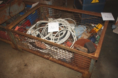 Wire mesh pallet, low (empty)