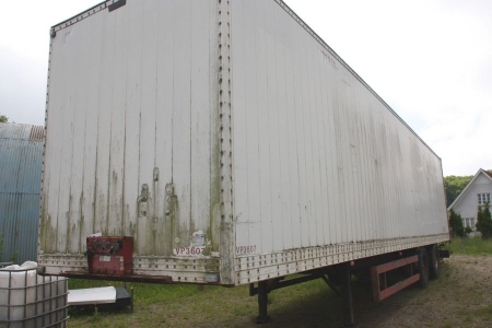 Trailer with solid wall, 2 axis, VP3607