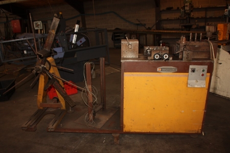 Decoiler, TR Automatic, form 70-200 7R, Year of manufacture. 1985, weight: 450 kg
