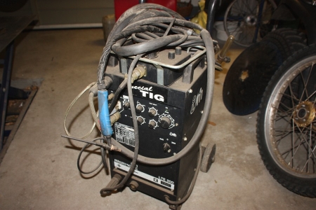 Migatronic CTE 200 with welding cable and welding handle. Bottle not included