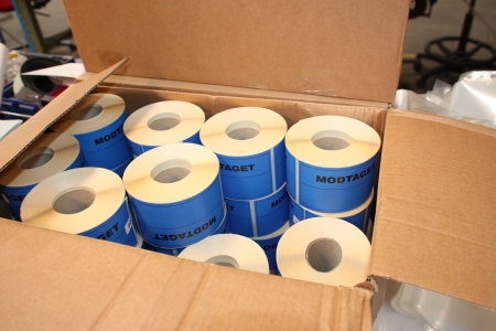 3 boxes blue labels with text "Received" á 24 rolls of 500 labels + broached box, 25 rolls of 500 labels