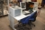 Højdejusterbart arbejdsbord, ca. 1800 x 750 mm + skuffe + 2 stole + arkivhængemappeskab med 4 skuffer + 2 stregkodelæsere mærket Intermec