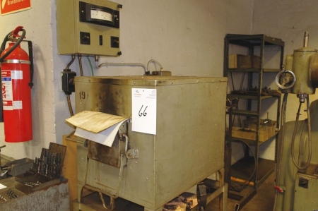 Automatic hardening furnace, model 1 - 6. Meter shows 1200 degrees