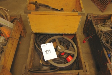 Pallet with various sprockets + belts etc.