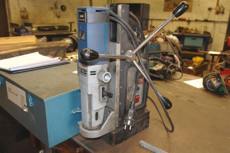 Magnetic Drill stand with drill, MAB 620