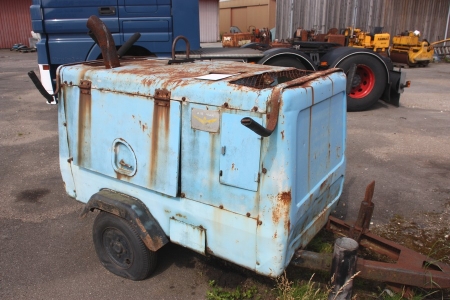Mobile Compressor, Airman PDS 125S. SN: 543,020,896. Dry weight: 780 kg. Hours: 4761