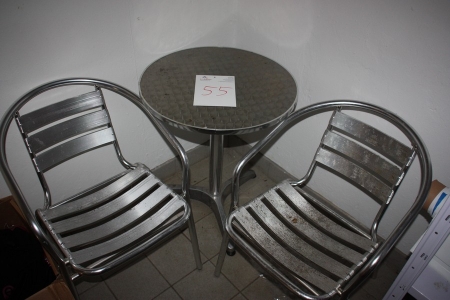 Cafe Table and 2 chairs
