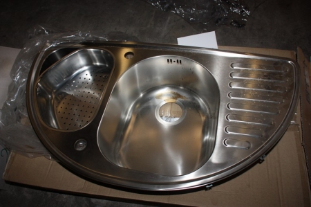 Stålvask, halvcirkel, ca. 930x520 mm. Underlimning