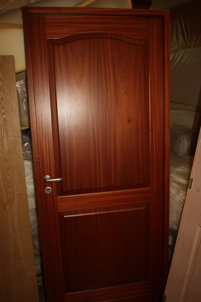 Interior door, hardwood, frame dimensions approx. 2090x880 mm. Left out. Handle