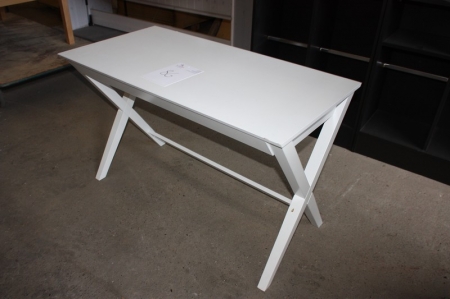 Skrivebord med skuffe, hvid. Actona Writex Desk, 60 x 120 cm. Udtræksskuffe