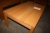 Sofabord, massiv bøg, dimension ca. 1350 x 760 x 510 mm. Ridser i plade