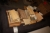 Box madras, 90 x 200 cm. Dobbeltfjedret + diverse serveringsbakker med videre