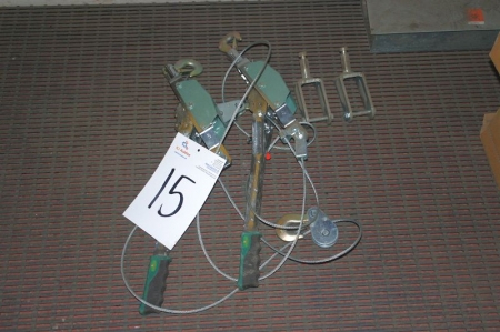 2 x wire rope hoists