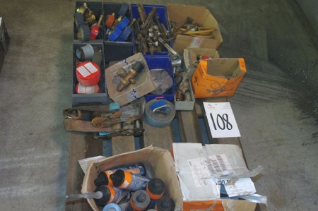 Pallet with various cutting torch  parts + pressure gauge etc.