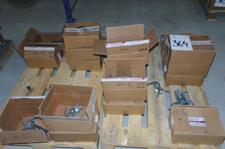 2 pallets with Piotti hydraulic fittings