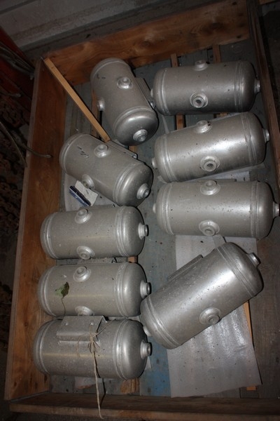 9 air tanks, labeled SMA. 5 liters. 14 bar. T max: +65 degrees. T min: - 40 degrees. Unused