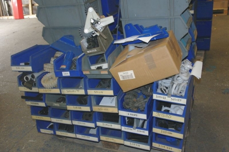 Pallet with seeder spare parts