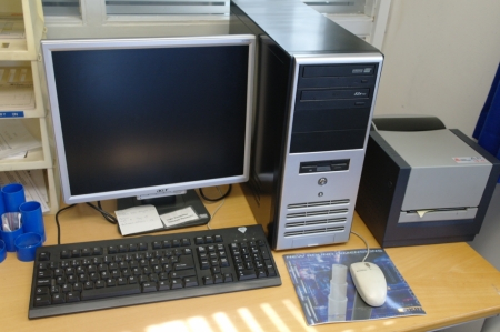 Pc + Acer skærm + labelprinter + tastatur + mus + Gabrielle 9009 skrivemaskine