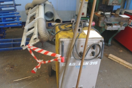 Welding Machine Esab LAN 315 condition unknown + trolley with extraction