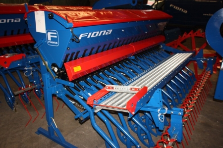 Seeding machine, Fiona Apollo OR, 3.0 meter. Marker arm missing (text updated 27. 09. 2013)