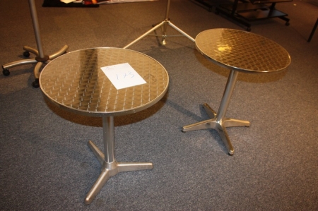 2 coffee tables, aluminum / steel