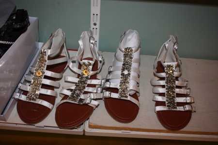 Lady Sandal, 39 + lady sandal, 38 + lady sandal, 36 + lady sandal, 40 + lady sandal, 40 + leggings