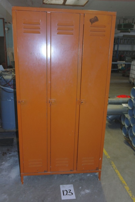 Firefighters Cabinets 2 x 3 rooms
