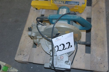 Makita LS 1040 cape / miter saw (safety button is missing)