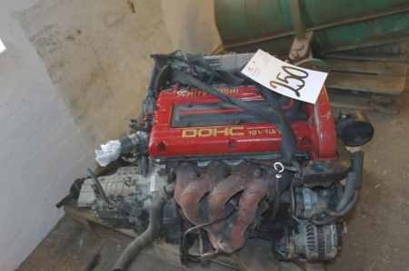 Mitsubishi DOHC 16 valve engine