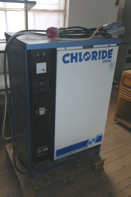 charging station for trucks. Chloride Spegel model 380/435, 50 Hz 116 amp.