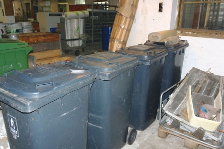 4 sorte affaldsspande