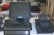 2 træborde med indhold kasseterminal DigiPas Retail Blade + Epson bonprinter+ tastatur + Stregkodelæser + DK terminal m.v.