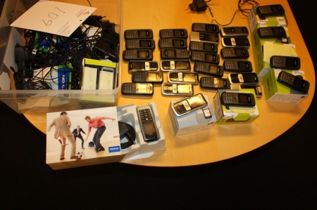 Approximately 30 mobile phones, Nokia + various mobile accessories
